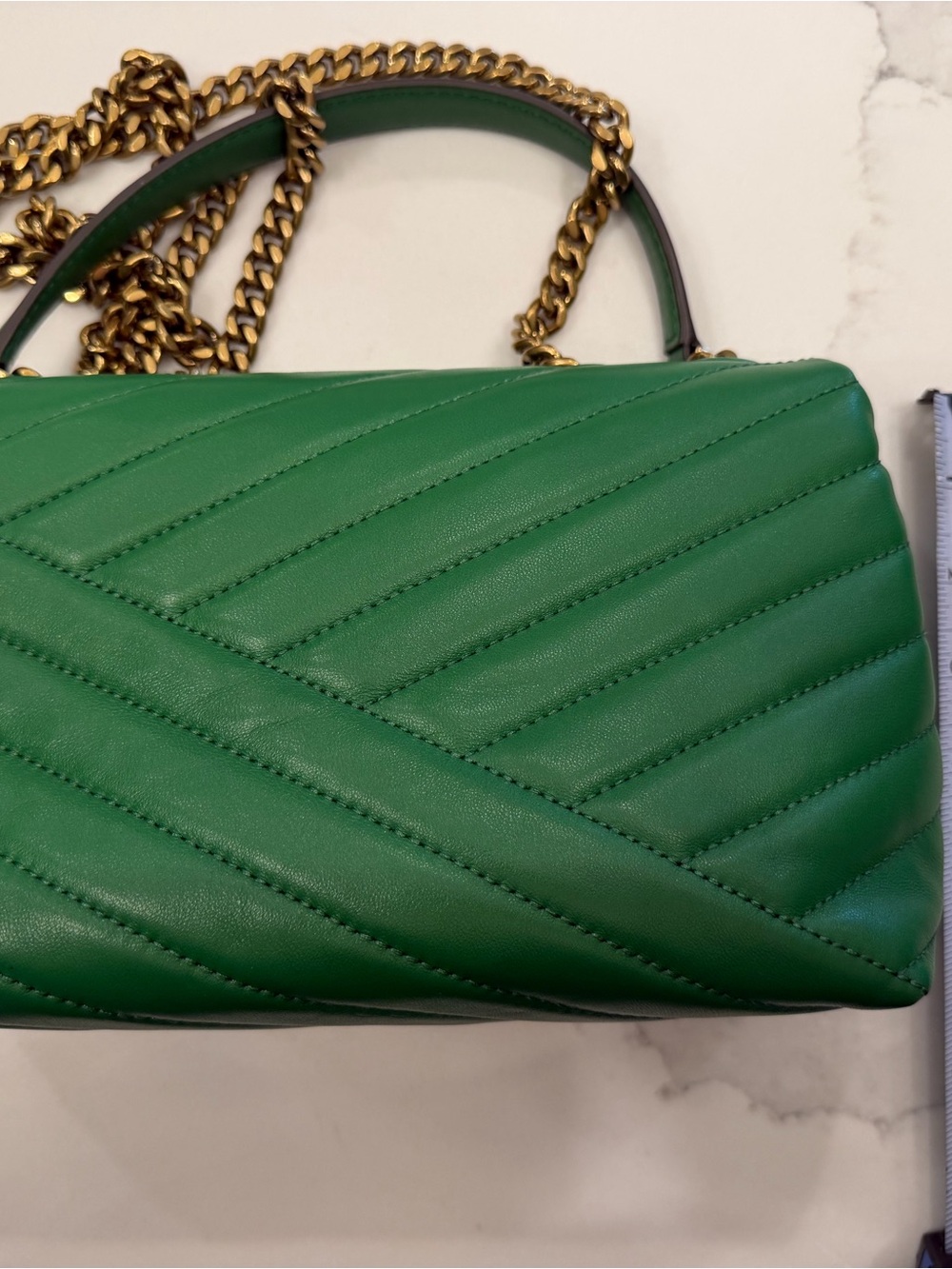 Tory Burch Kira Chevron Green Quilted Leather Chain Crossbody with Gold Hardware - Picture 11 of 12